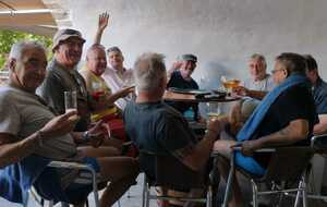 Après la piscine , l'apéro !!