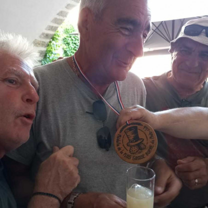 Week-end de Pentecôte 2026 - Nouveau détenteur de la médaille de la plus grosse burne . Bravo Dédé